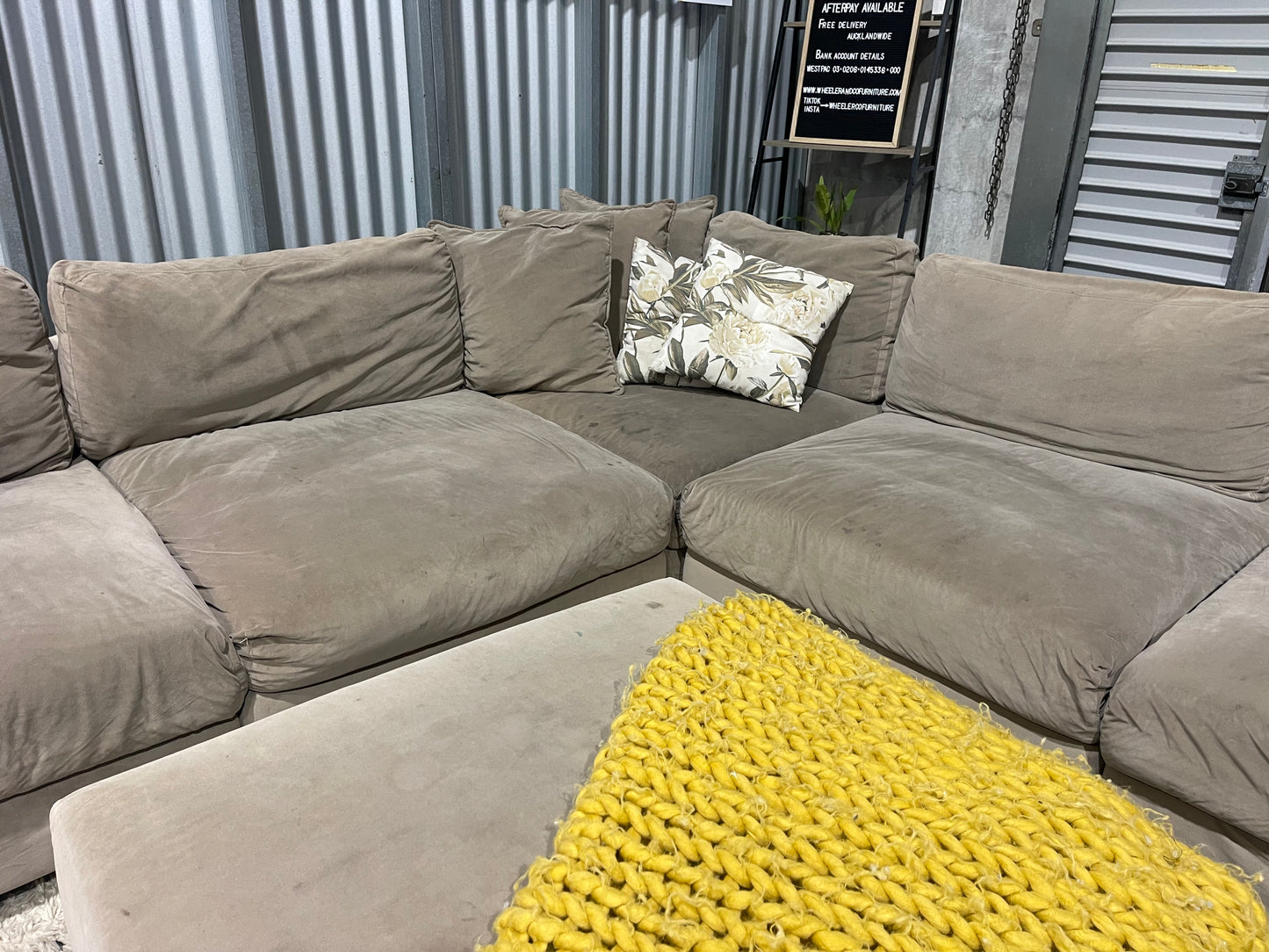 HARVEY NORMAN CORNER SUITE WITH OTTOMAN