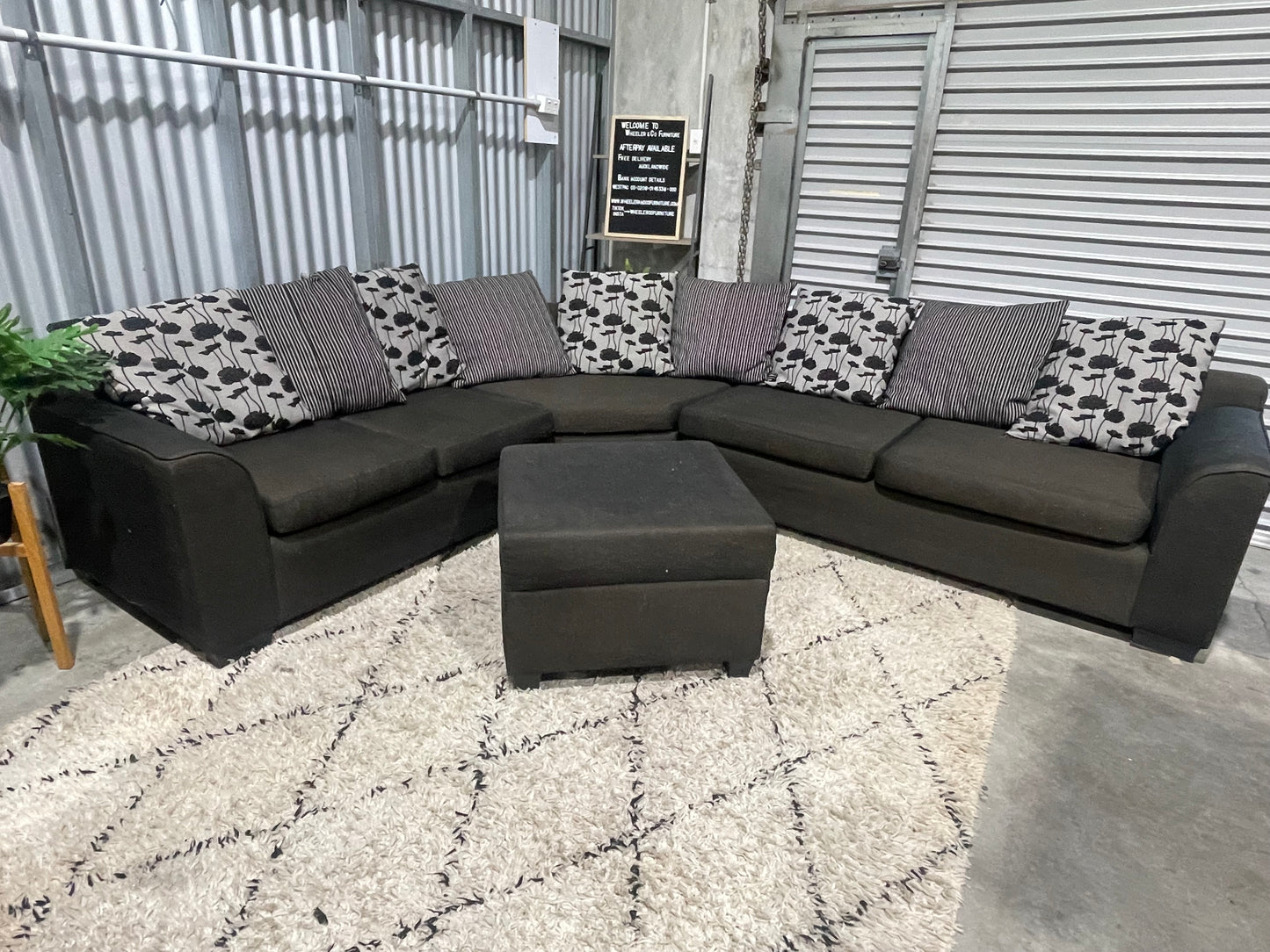 GREAT CONDITION
CORNER SUITE WITH OTTOMAN