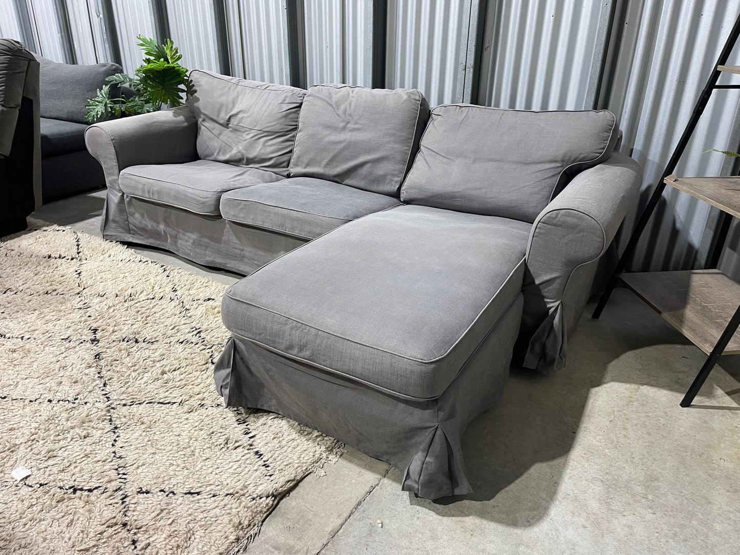 GREAT CONDITION
LINEN L SHAPE