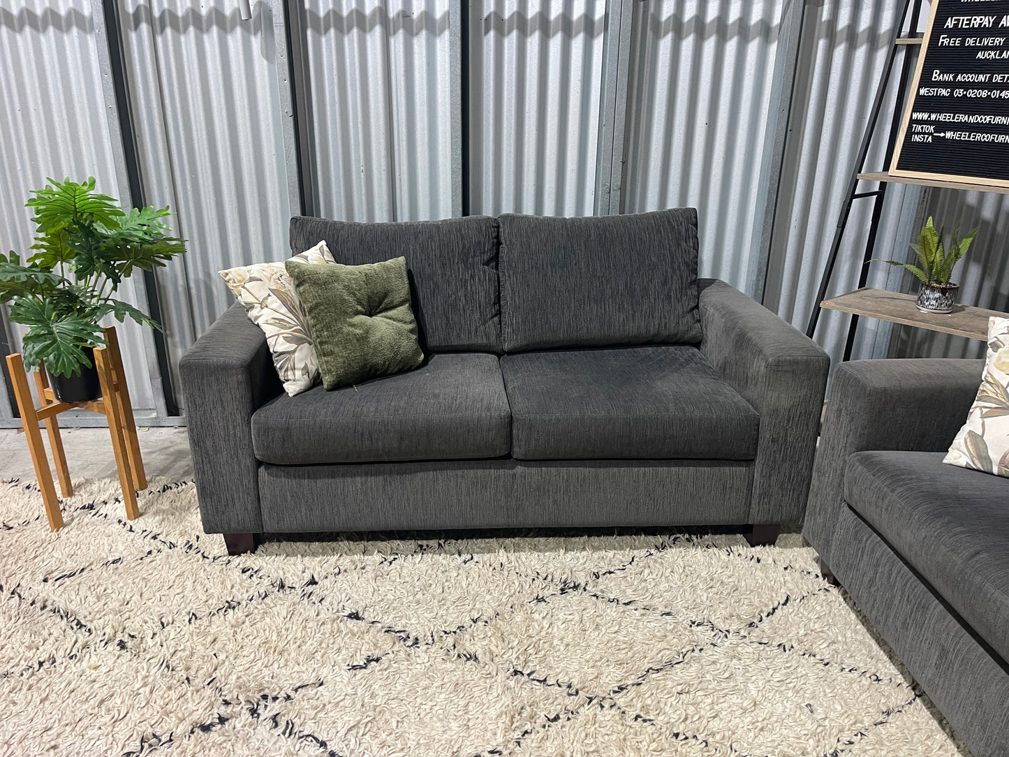 NZ MADE WARWICK 2+2 SEATER LOUNGE SUITE + delivery to whangarei