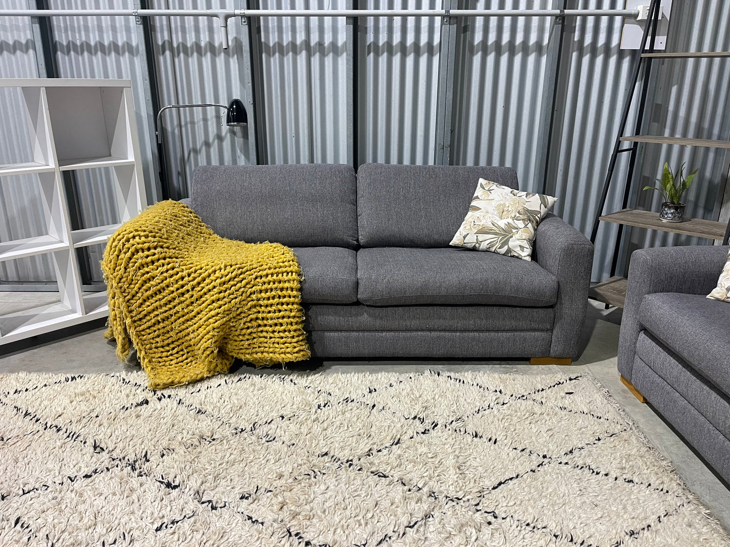 GREAT CONDITION
HARVEY NORMAN
3+2 SEATER LOUNGE SUITE