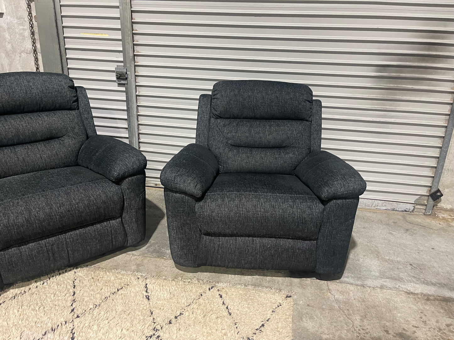 BLACK FRIDAY OFFER HARVEY NORMAN MAVERICK RECLINER LOUNGE SUITE 3+1+1