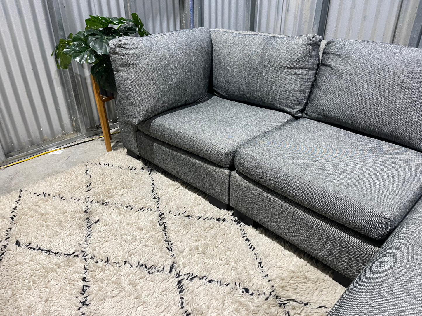 Excellent Condition
- NZ Made Stone Gray Colour - 3 Seater L Shape Sofa