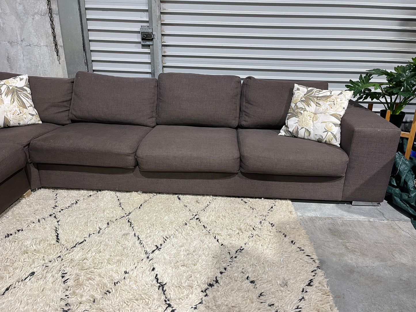 GREAT CONDITION
BAUHAUS FEATHER DOWN
8 SEATER CORNER
LOUNGE SUITE