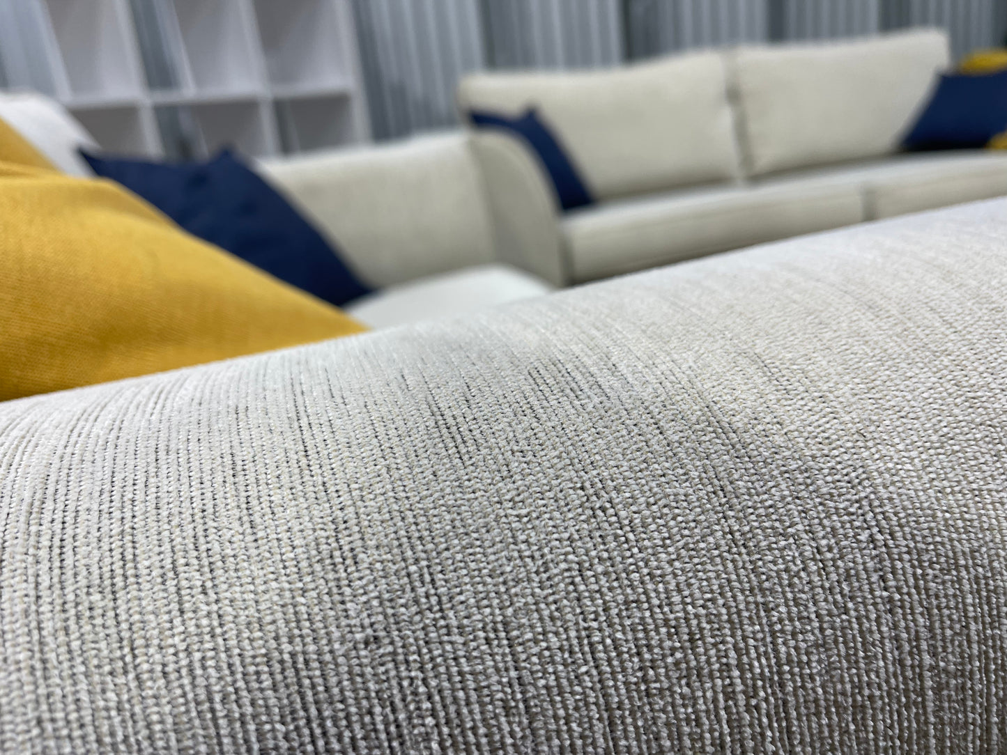 Excellent Condition NZ MADE - 2.5 + 3 Seater Lounge Suite