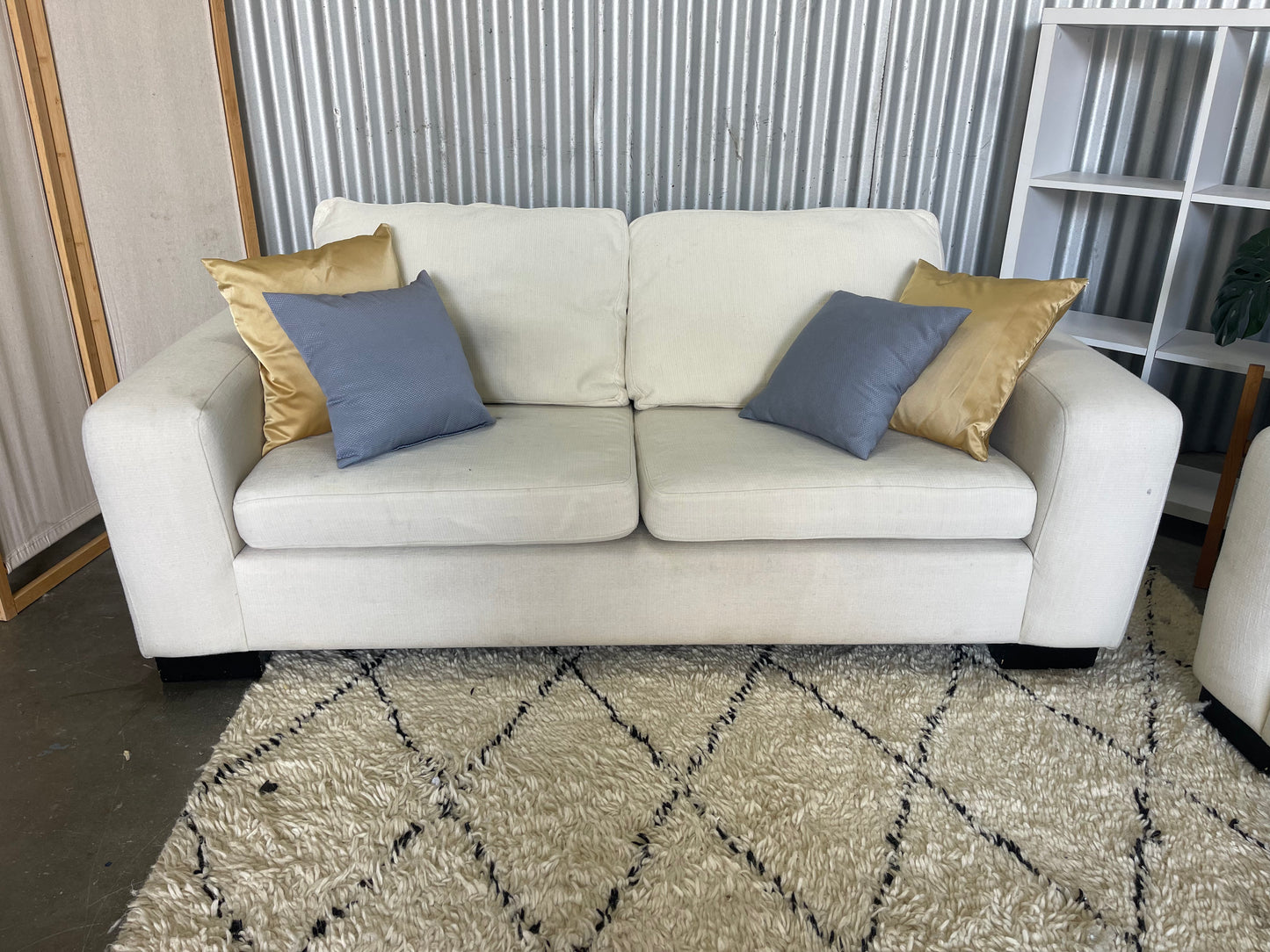 Great Condition - 2.5 + 3 Seater Lounge Suite