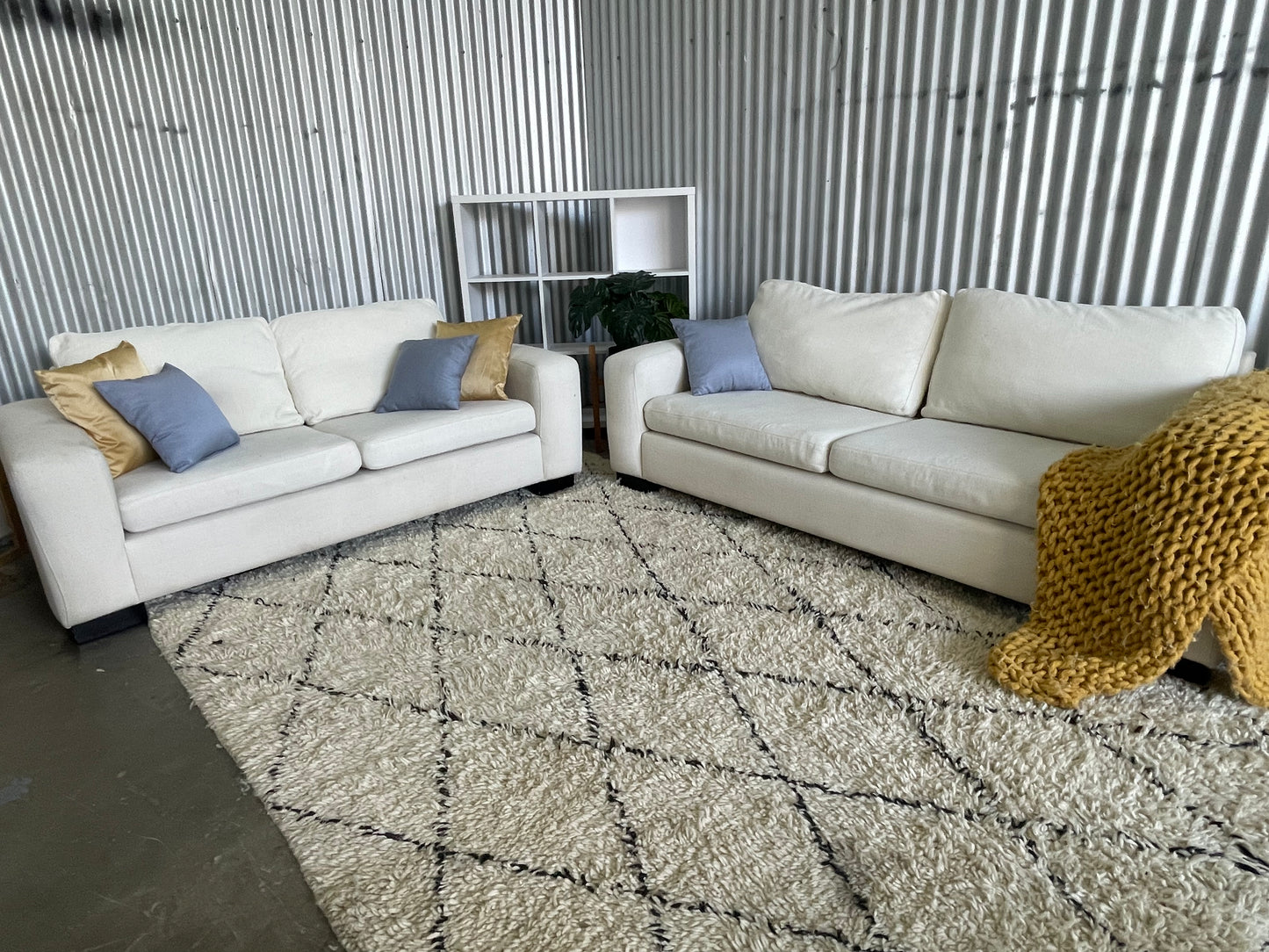 Great Condition - 2.5 + 3 Seater Lounge Suite