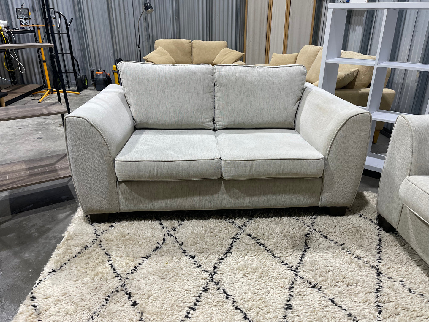 Excellent Condition NZ MADE - 2.5 + 3 Seater Lounge Suite