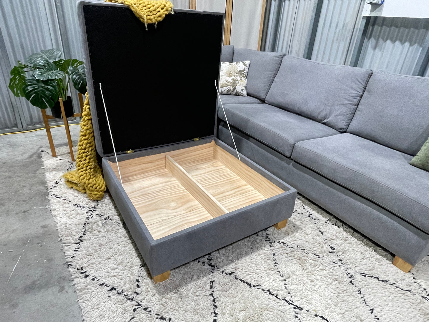 NZ MADE MODULAR WITH OTTOMAN