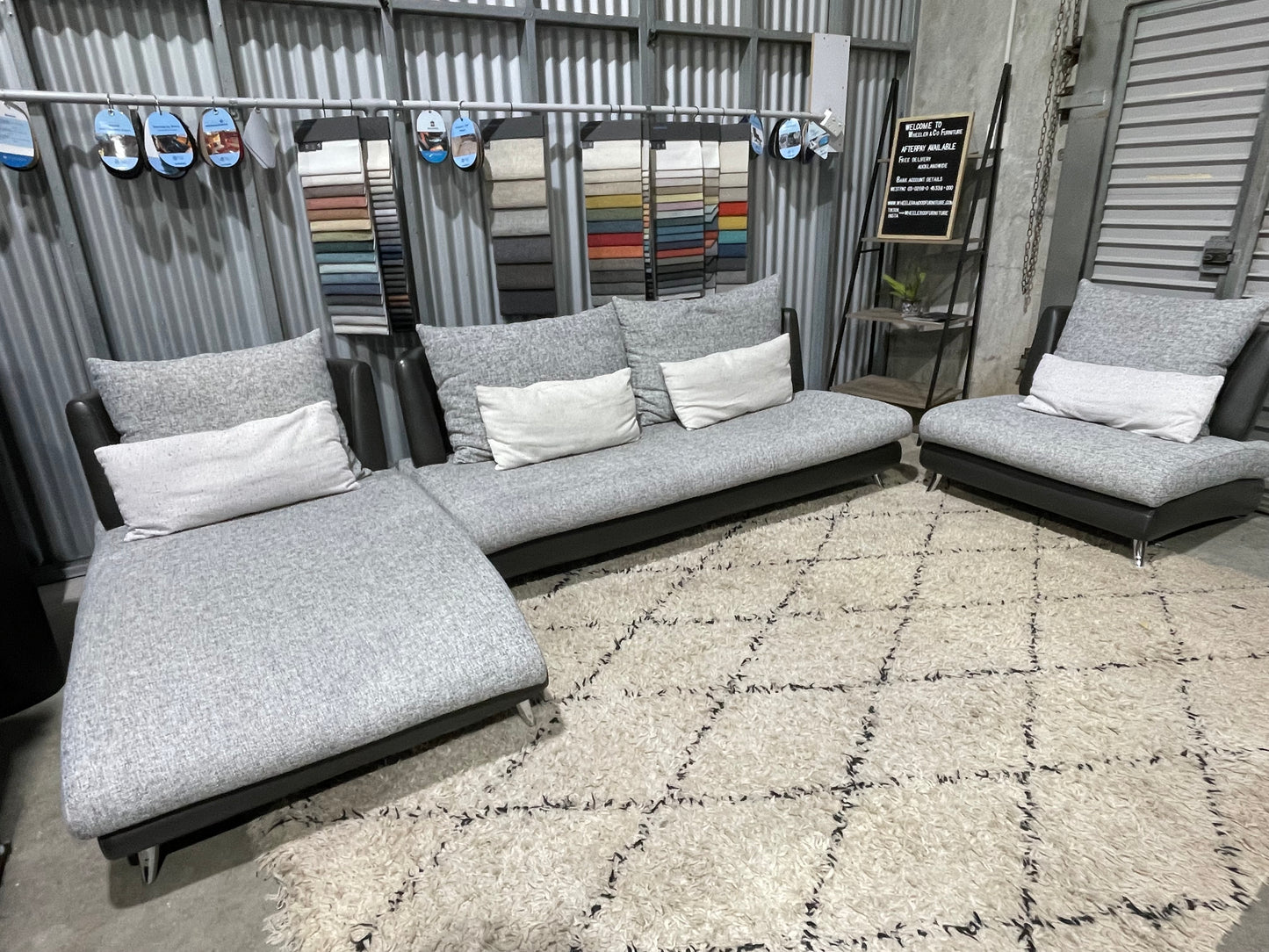 MODULAR L SHAPE LOUNGE SUITE