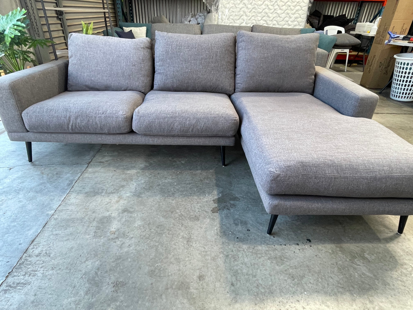 !!!FREE DELIVERY!!! 🚚 📦 Excelent Condition - FREEDOM BRANDED - FULL FEATHERDOWN - Modern Gray Colour - 3.5 Seater L Shape