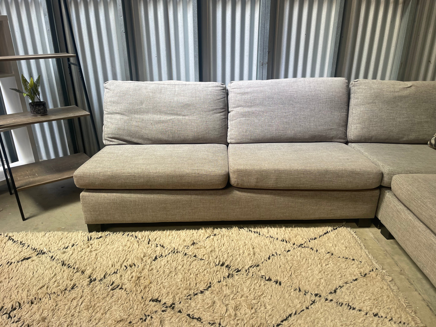 GOOD CONDITION 
NZ MADE MODULAR 4.5 SEATER CORNER