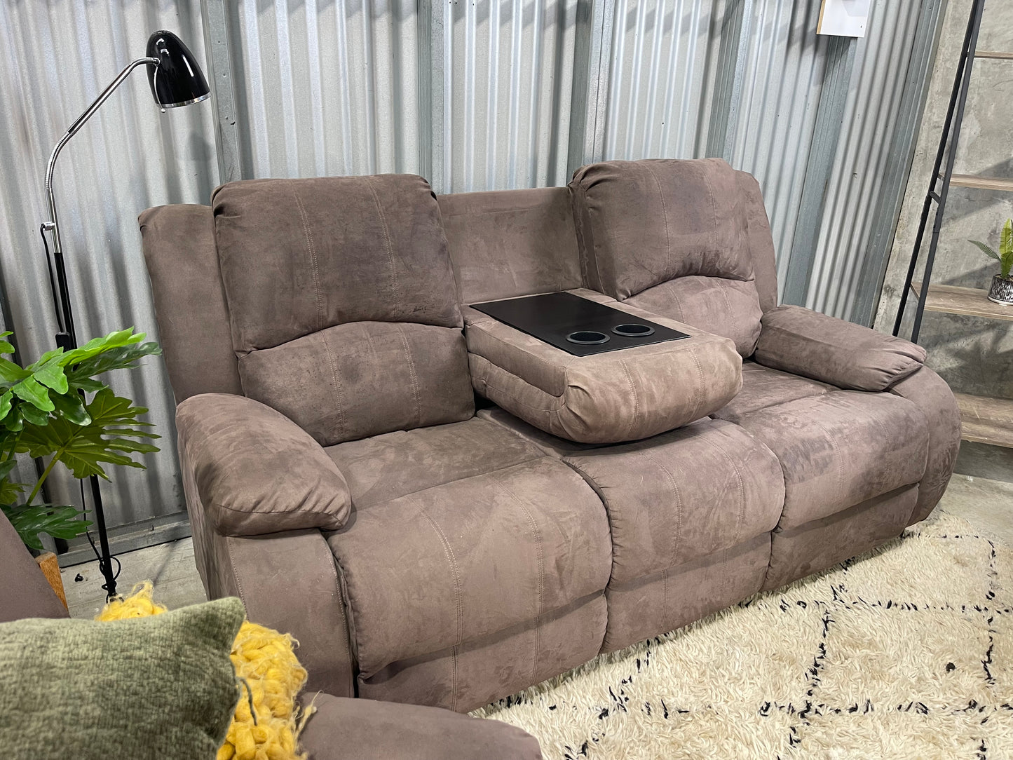 GREAT CONDITION 2x SINGLE RECLINER + 3 SEATER 
LOUNGE SUITE