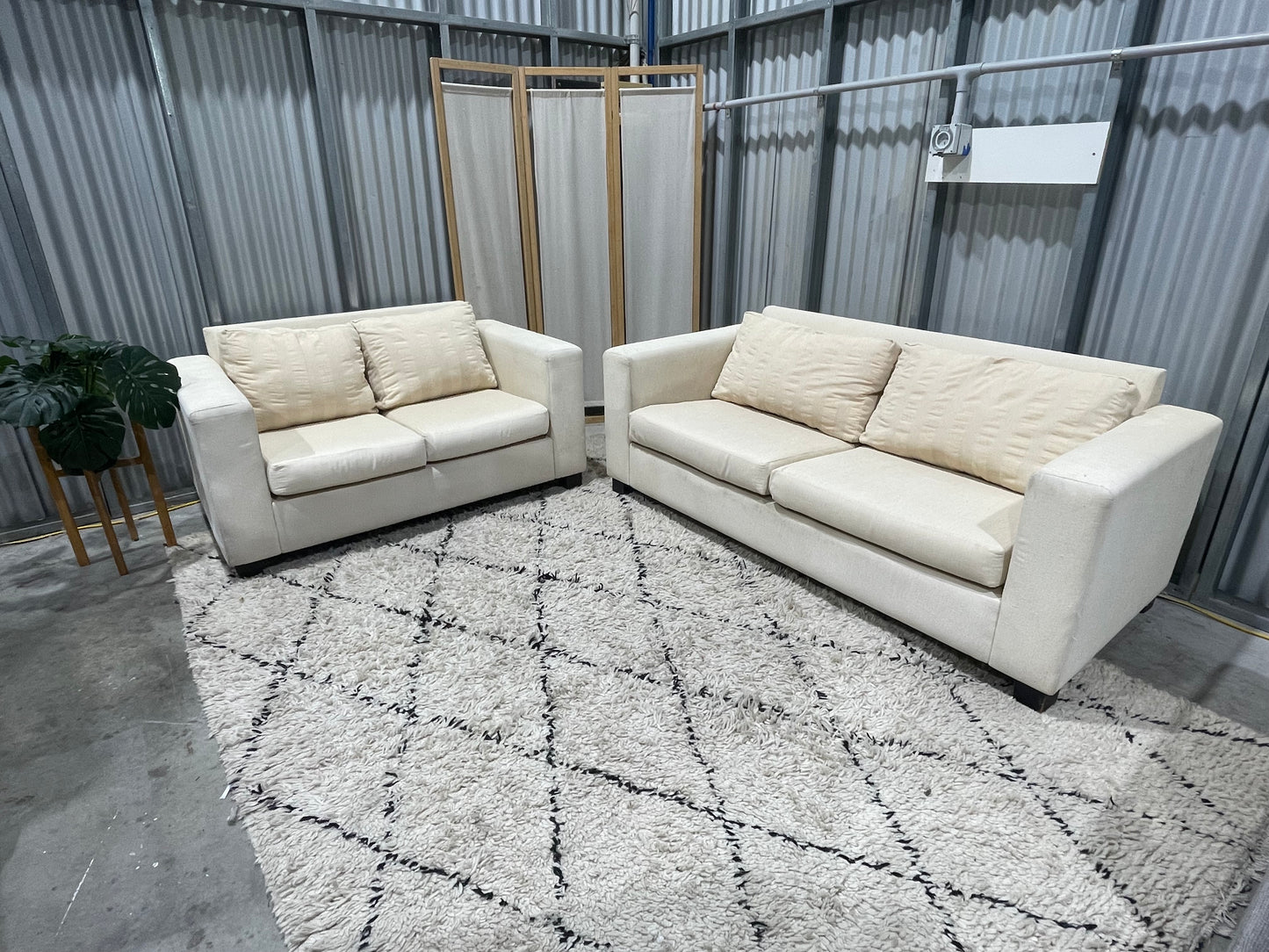 - New Zealand Made - 
2 + 3 Seater Lounge Suite