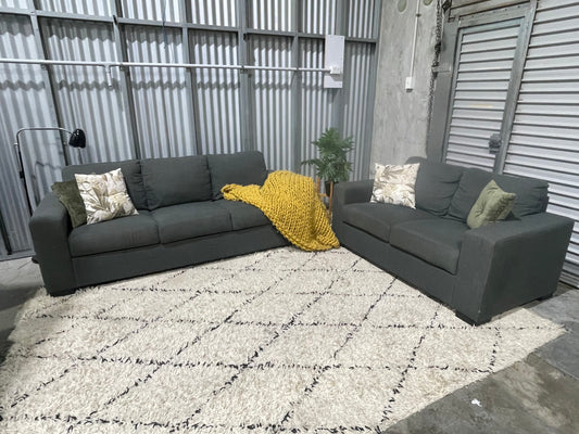 2+3 seater Grey set