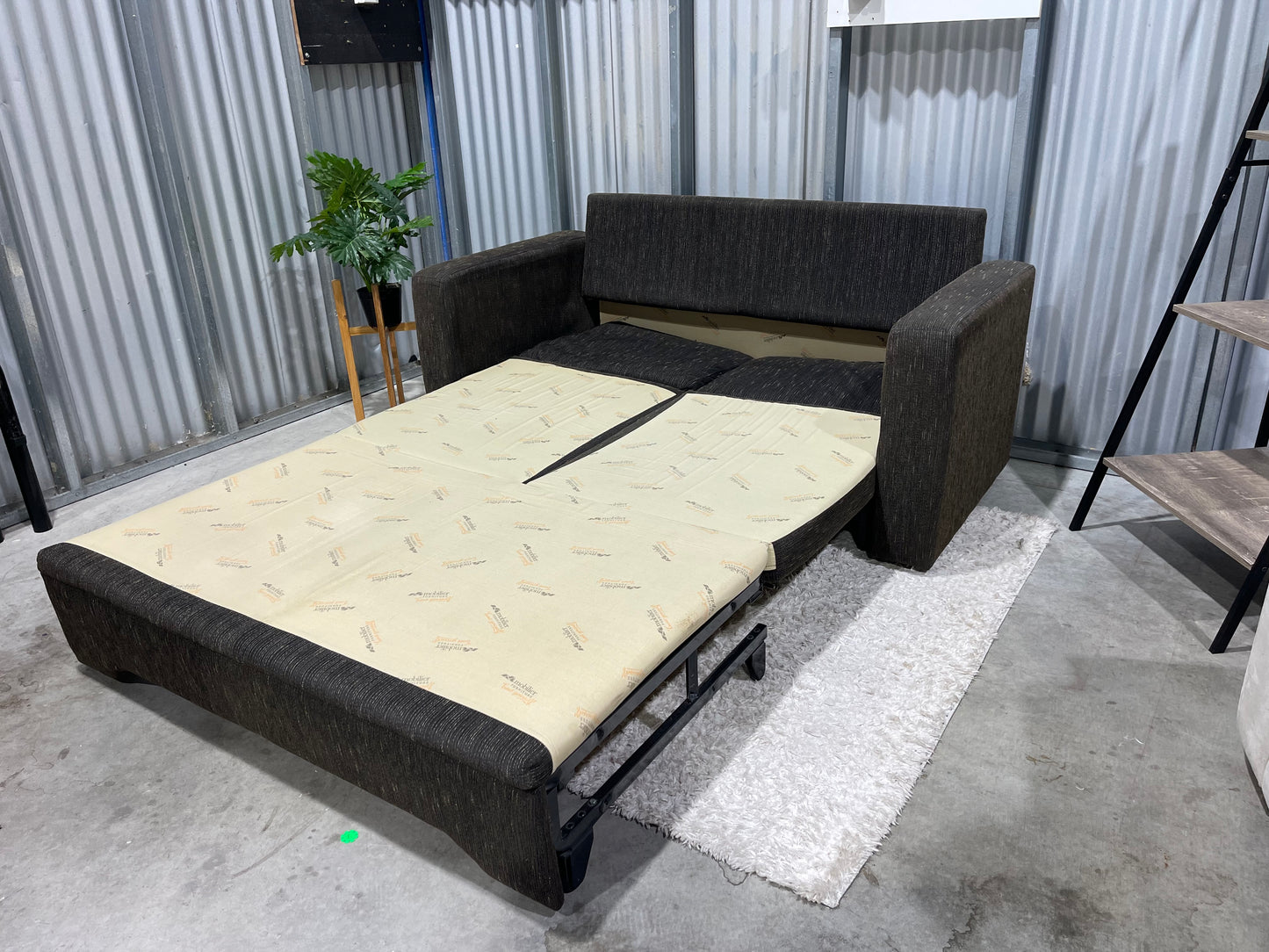 Danske Mobilier 2 seater Sofabed