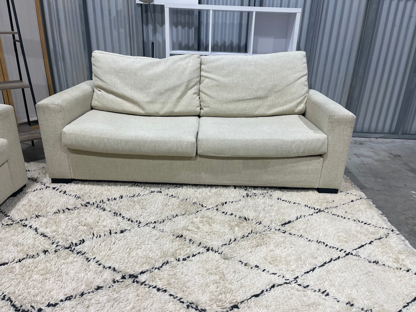 Excellent Condition - Farmhouse Cream Colour - FREEDOM BRANDED - 2 + 3 Seater Lounge Suite