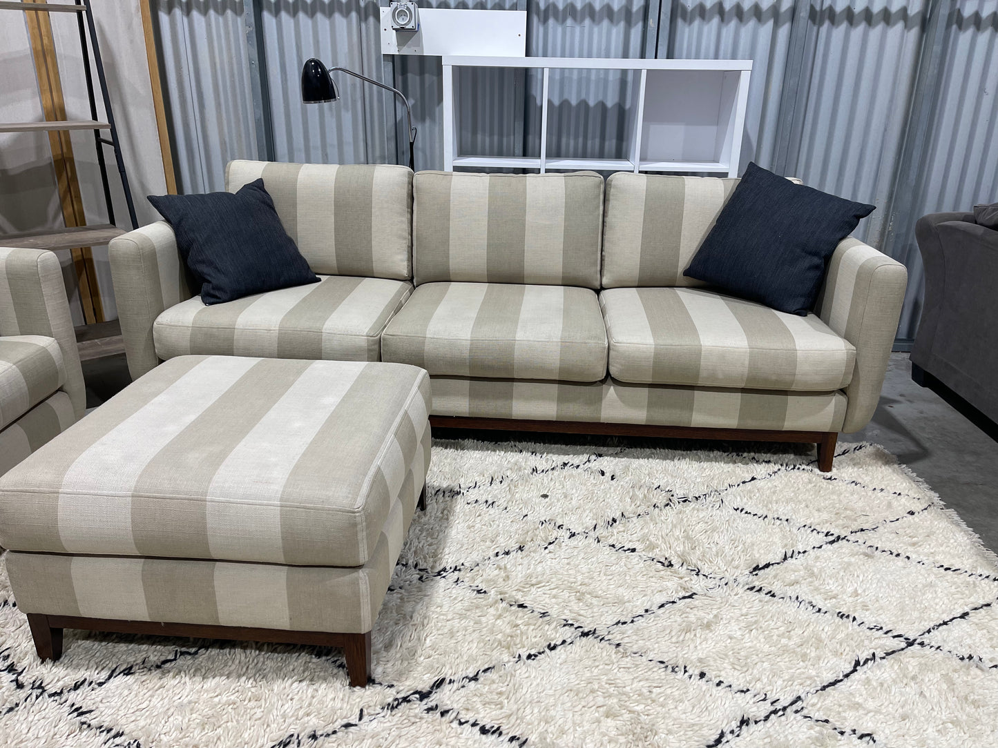 Excellent Condition - JD FURNITURE BRANDED - Olive Green Beachhouse Style - 2.5 + 3.5 Seater Lounge Suite