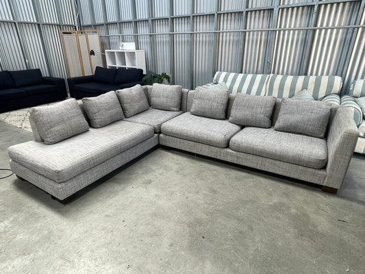 Slate Gray Colour - DESIGNER COLLECTION BRANDED - FEATHER DOWN - 5 Seater + Chaise Corner Lounge Suite