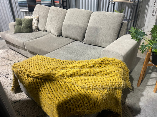 NZ MADE L SHAPE WITH REVERSIBLE CHAISE + WAIKATO DELIVERY